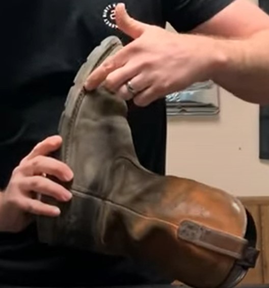 Clean Ariat work boots