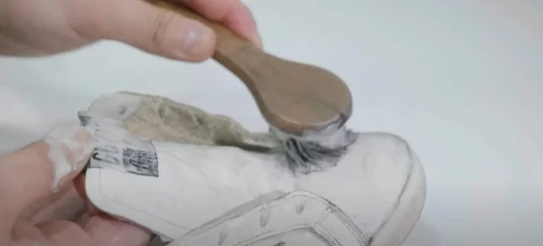 Cleaning process of Golden Goose Sneakers
