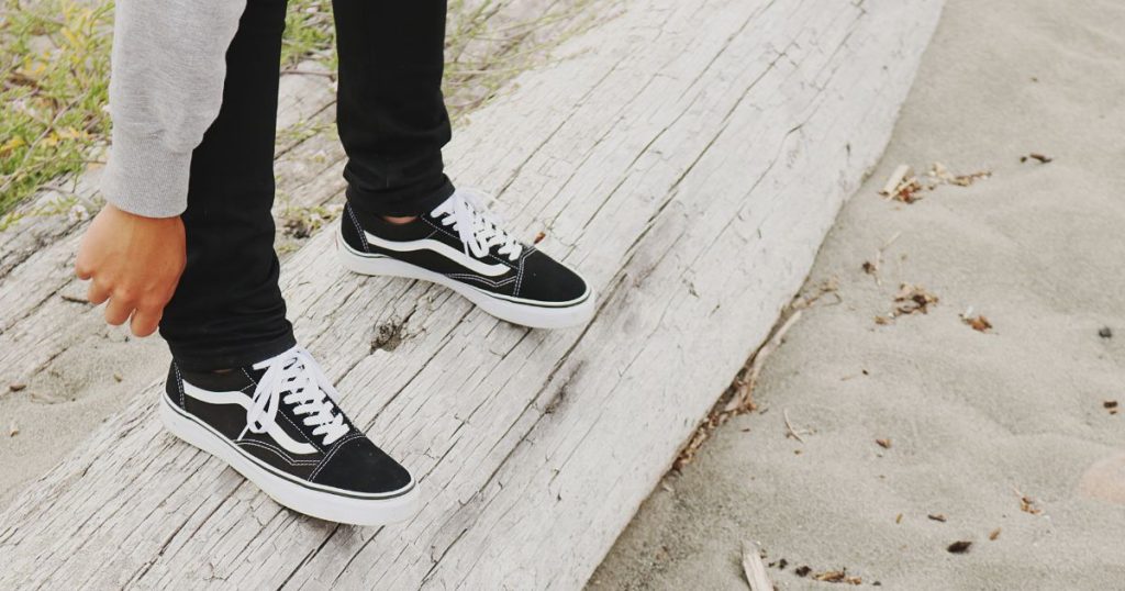 How to Wear Black Sneakers with Confidence
