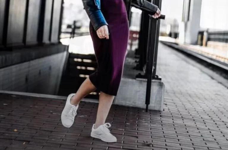 Wear Pencil Skirt with Sneakers