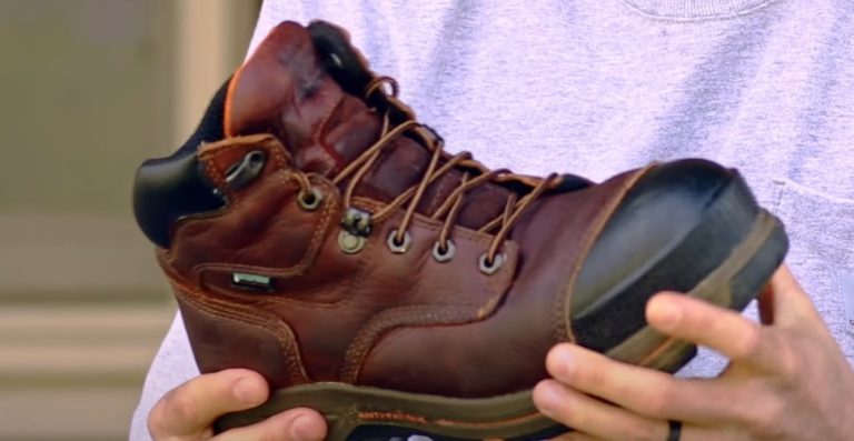How to Get the Smell Out of Work Boots?