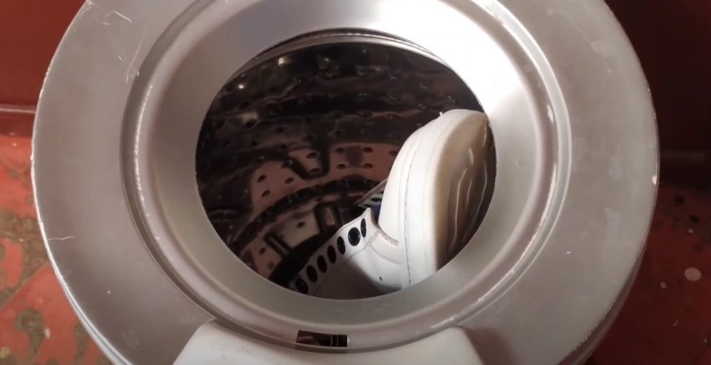 Can You Wash Alexander McQueen Sneakers in a Washing Machine