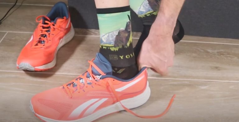 How to Stretch Running Shoes for Wide Feet: Complete Guide