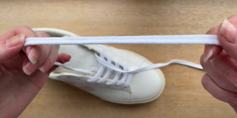 How to Measure and Replace Shoelaces for Veja Shoes?
